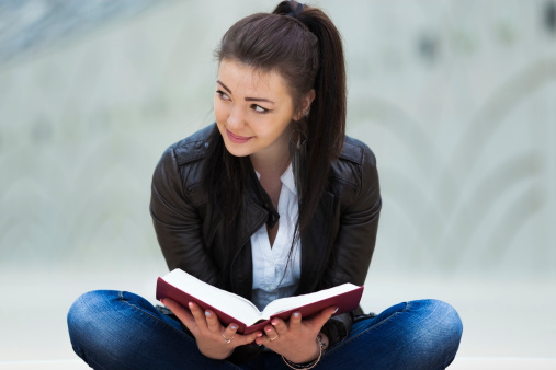Lire la Bible, oui, mais pas n’importe comment!