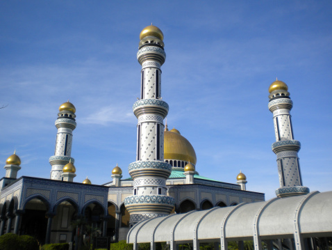 Le Sultanat de Brunei introduit la charia