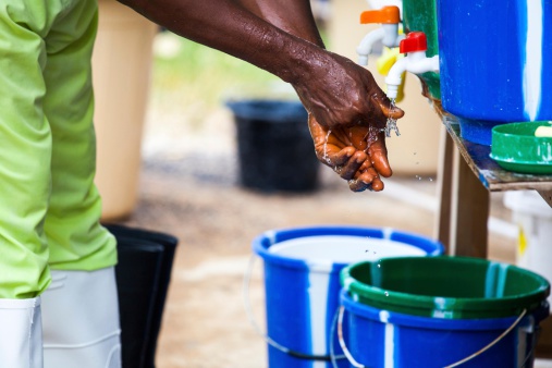 Lutter contre le virus Ebola