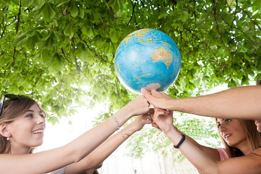 Colloque : Terre créée, terre abîmée, terre promise