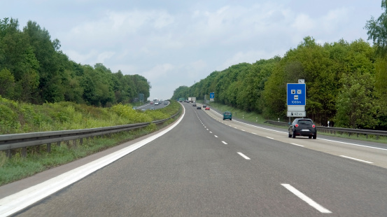 En Allemagne, les autoroutes ont leurs églises