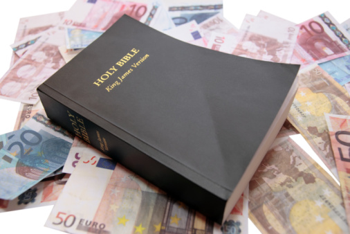 Faire fortune grâce à la Bible ?