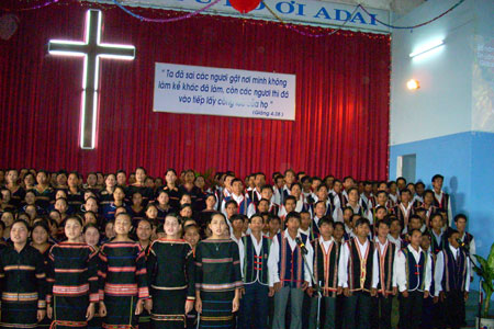 La « religion de la bonne nouvelle » dans le Vietnam postcolonial
