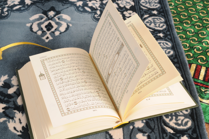 L’islam extrémiste est-il vraiment monothéiste ?