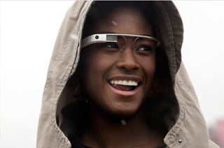 Google Glass: réalité augmentée et transformée