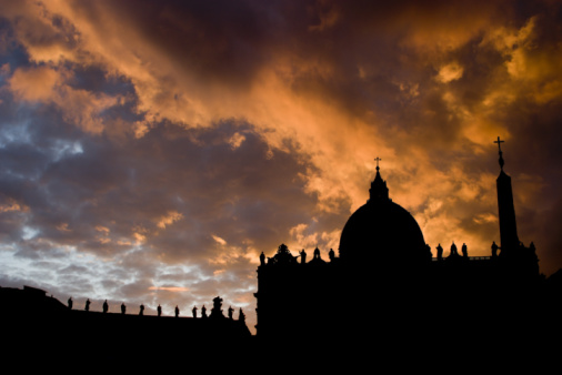 Le nouveau pape catholique face au défi évangélique mondial