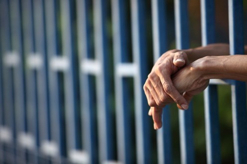 Lutter contre la radicalisation en prison