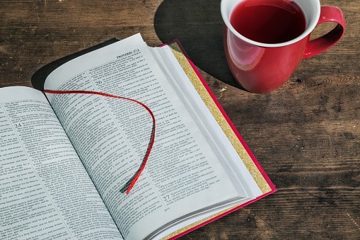 Faire des études de théologie, oui, mais pour quel travail ensuite ?