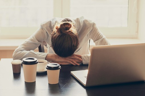 Loi travail : le divorce avant le mariage