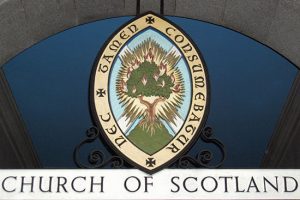 L’Église d’Écosse envisage d’autoriser les baptêmes et les communions en ligne