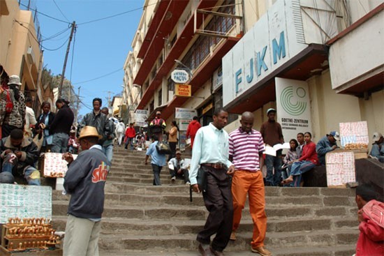 Madagascar : turbulences à la FJKM