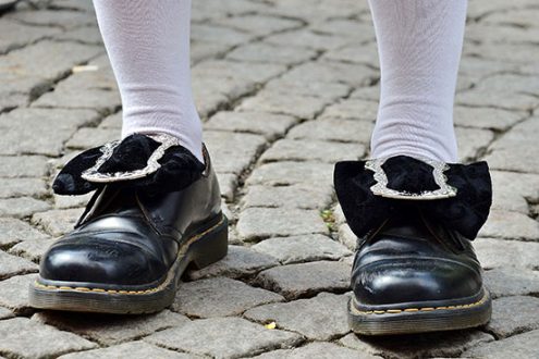 La chaussure à son pied