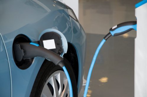 L’invité de Phare FM du 9 décembre – Yoann Nussbaumer – La voiture électrique, solution aux pics de pollution ?