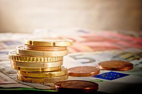 Supprimer l’intérêt, et réformer le système monétaire