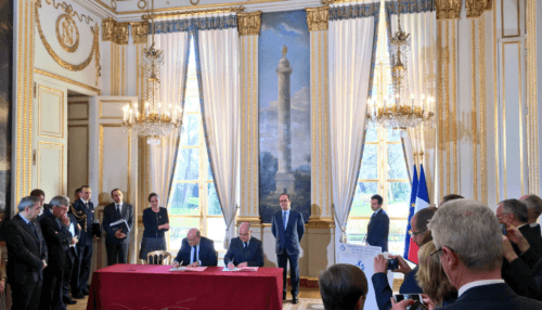Les couloirs humanitaires : signature du protocole d’accord à l’Elysée