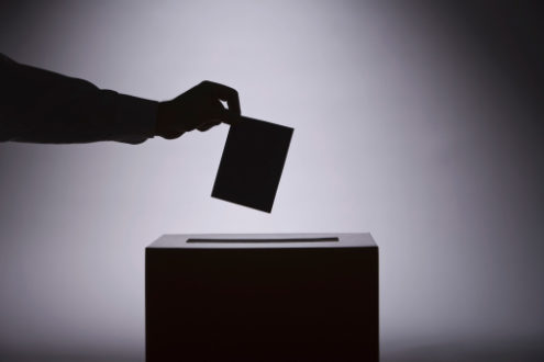 La démocratie est-elle toujours le pire des systèmes à l’exception de tous les autres ?