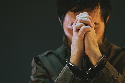 Est-ce que Dieu aime et peut pardonner un homme ayant fait du mal ?