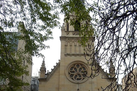 L’église Protestante Unie Saint Jean.