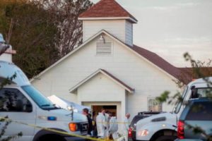 Fusillade au Texas : la sécurité des églises en question