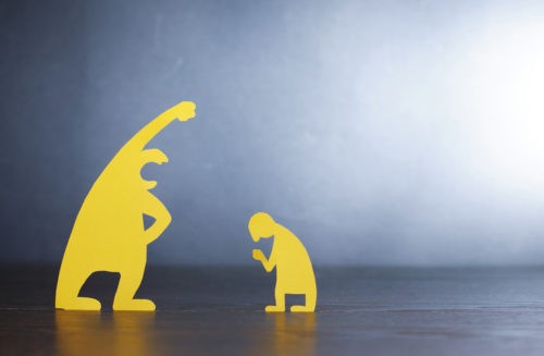 Églises et extrémismes politiques