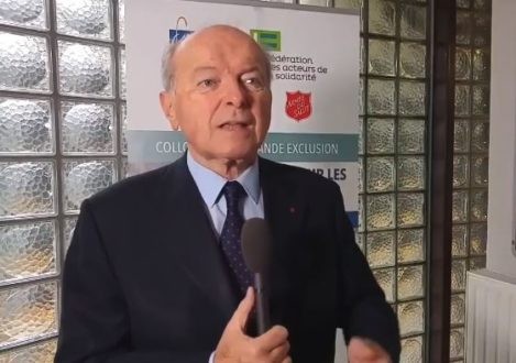 Lutter contre la précarité sociale