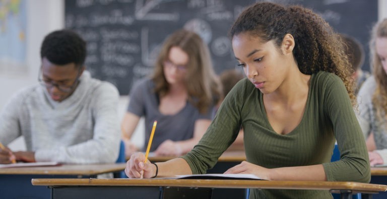 « Le système éducatif français est très inégalitaire »