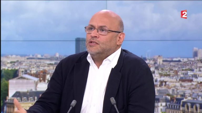 Bertrand Dicale, journaliste à l'esprit libre