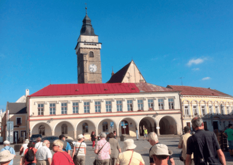 Cet été, je fais du tourisme et je découvre la Bible