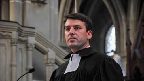 Gottfried Locher réélu à la tête des protestants suisses