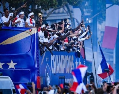 Victoire en Coupe du Monde de foot : merci les Bleus !