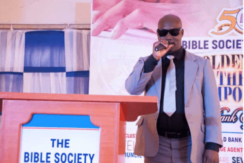Le luganda devient la 45e langue à disposer d’une Bible en braille