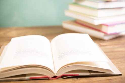 Des livres sur les pauvres et la pauvreté