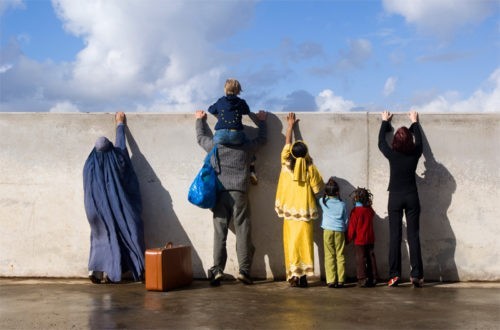 Prier pour les migrants