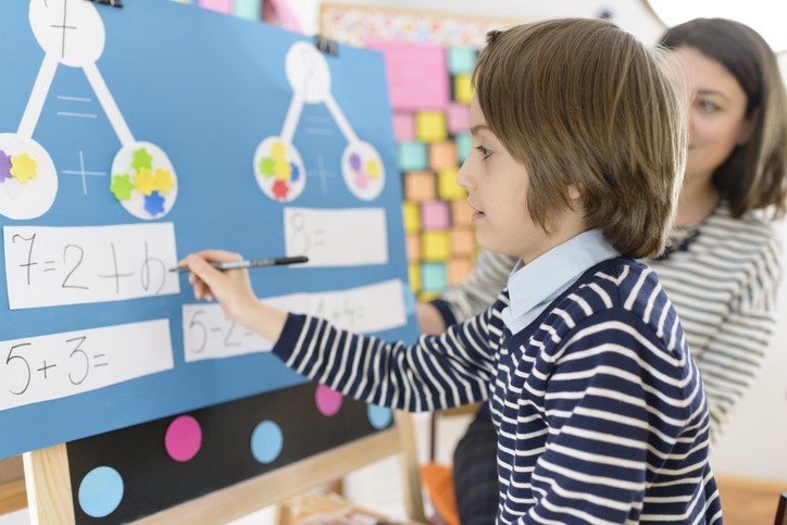 Accompagner les enfants handicapés dans leur scolarité