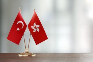 Combattre les totalitarismes en Turquie et à Hong Kong