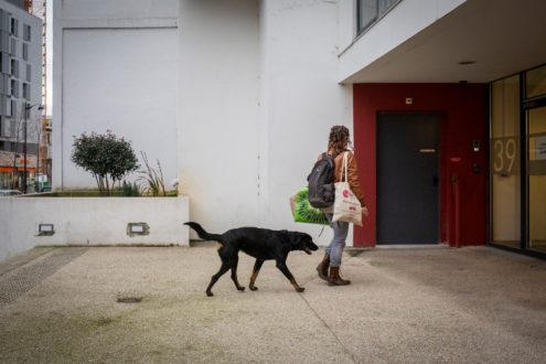 Rester femme malgré la précarité