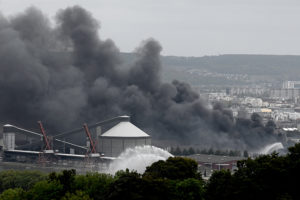 A Rouen, l'explosion de l'usine Lubrizol