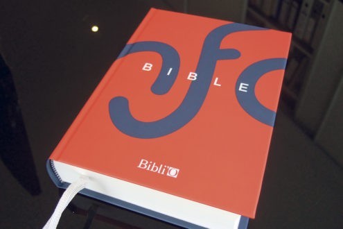 Une nouvelle Bible en français courant