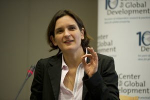 Esther Duflo : pragmatisme contre pauvreté