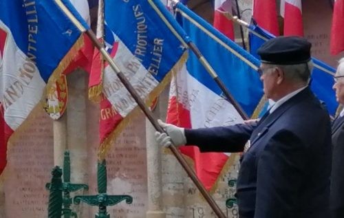 Notre identité est devant nous
