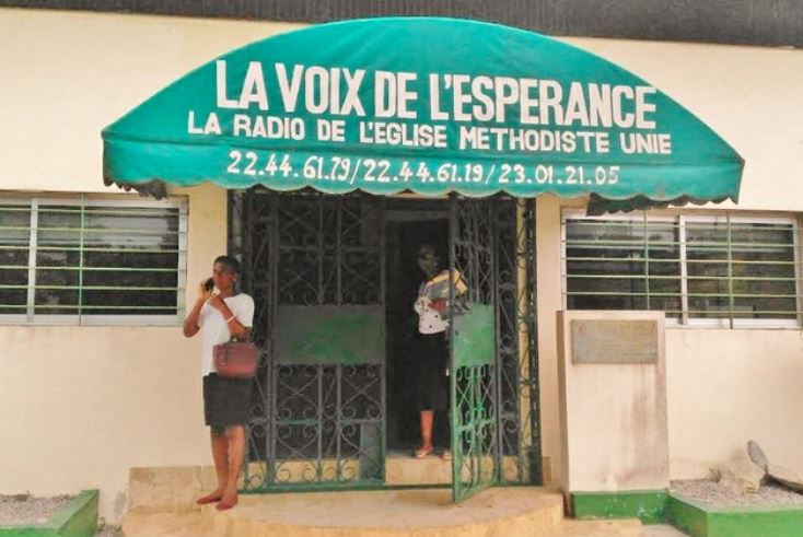 A Abidjan, la radio La Voix de l'espérance