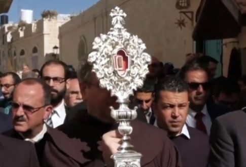 Un morceau de la mangeoire de la Nativité à Bethléem