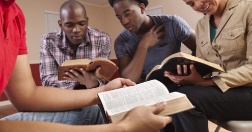 Culte participatif lire la Bible