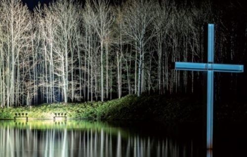 « Le monde entier tressaille d’espérance »