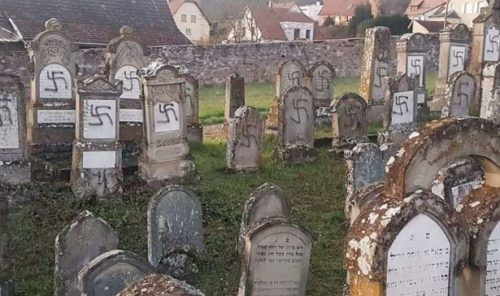 Un cimetière juif profané en Alsace