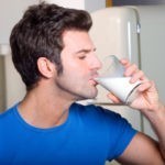 Les adultes doivent-ils boire du lait ?