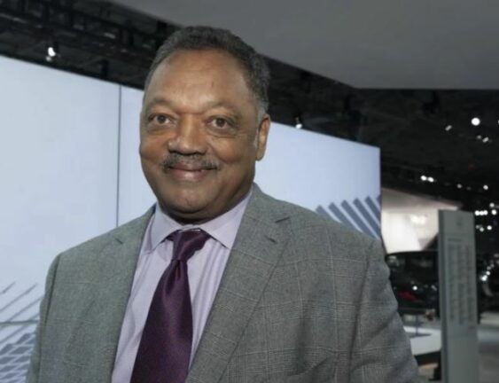 Le pasteur Jesse Jackson a reçu la Légion d’honneur