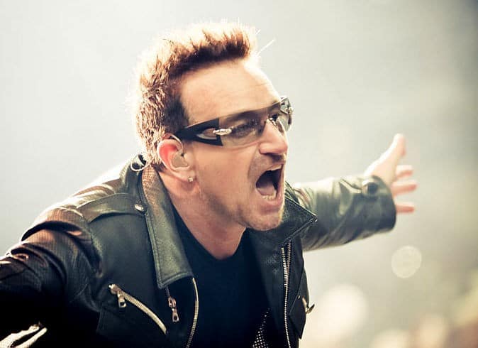 Bono : « Dieu m’a donné un coup de coude dans les côtes »