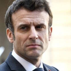 Macron Poutine